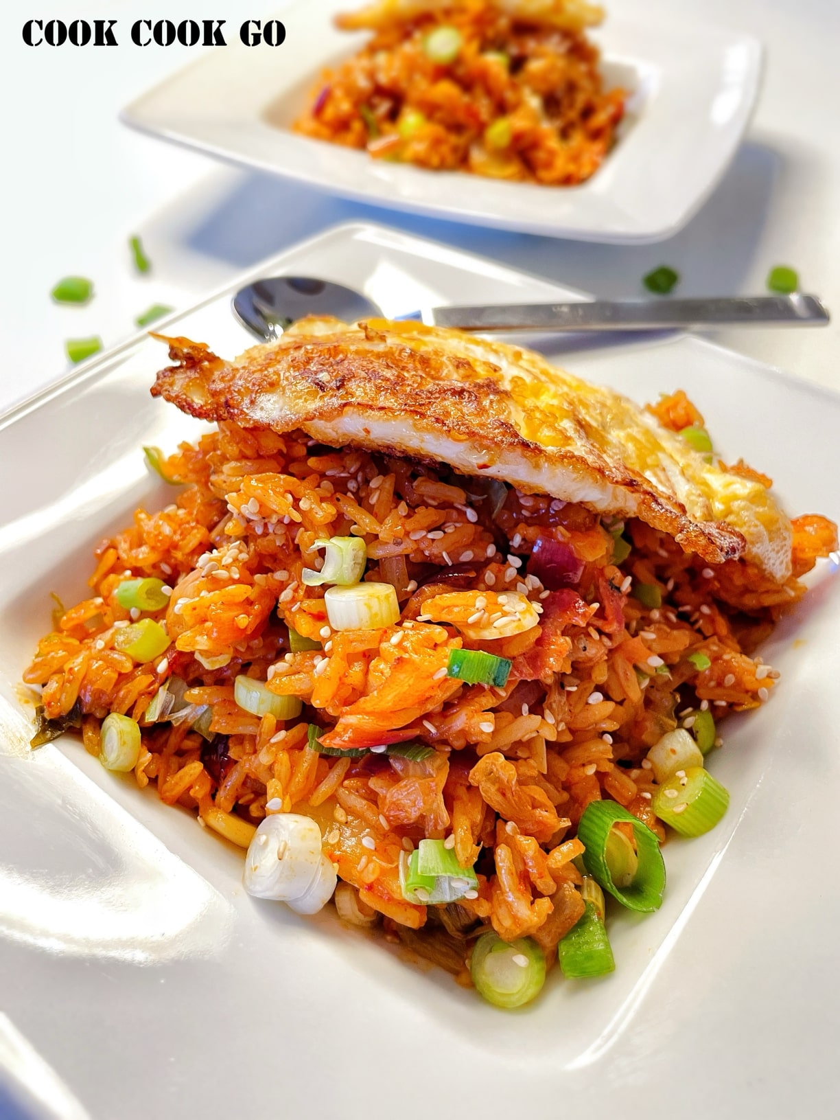 korean kimchi and bacon fried rice 