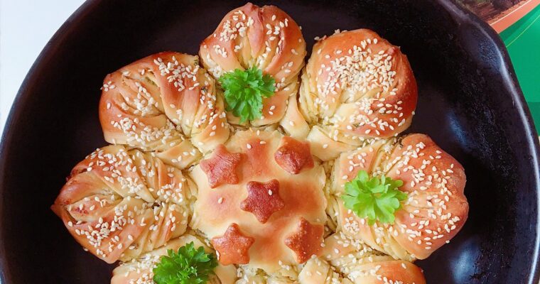 Savory Five-Star Sesame Garlic Bread