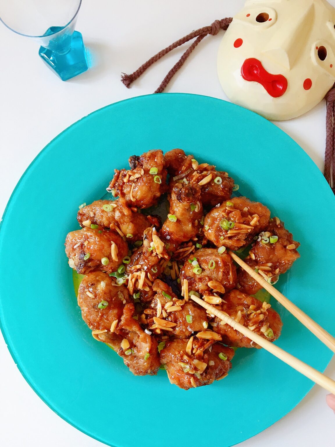 Honey-Buttered Korean Fried Chicken with Almonds - COOK COOK GO