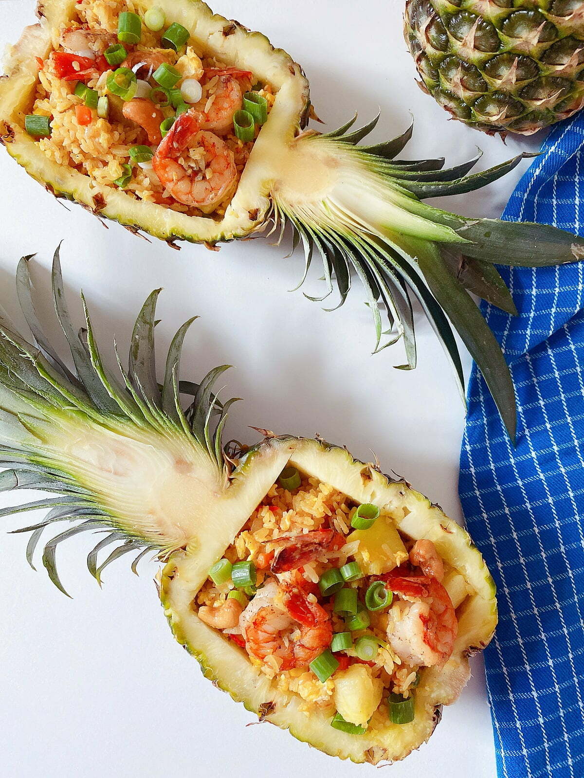 thai stegt ris med ananas