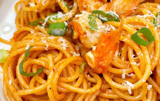 Chinese-Korean Spicy Garlic Shrimp Spaghetti