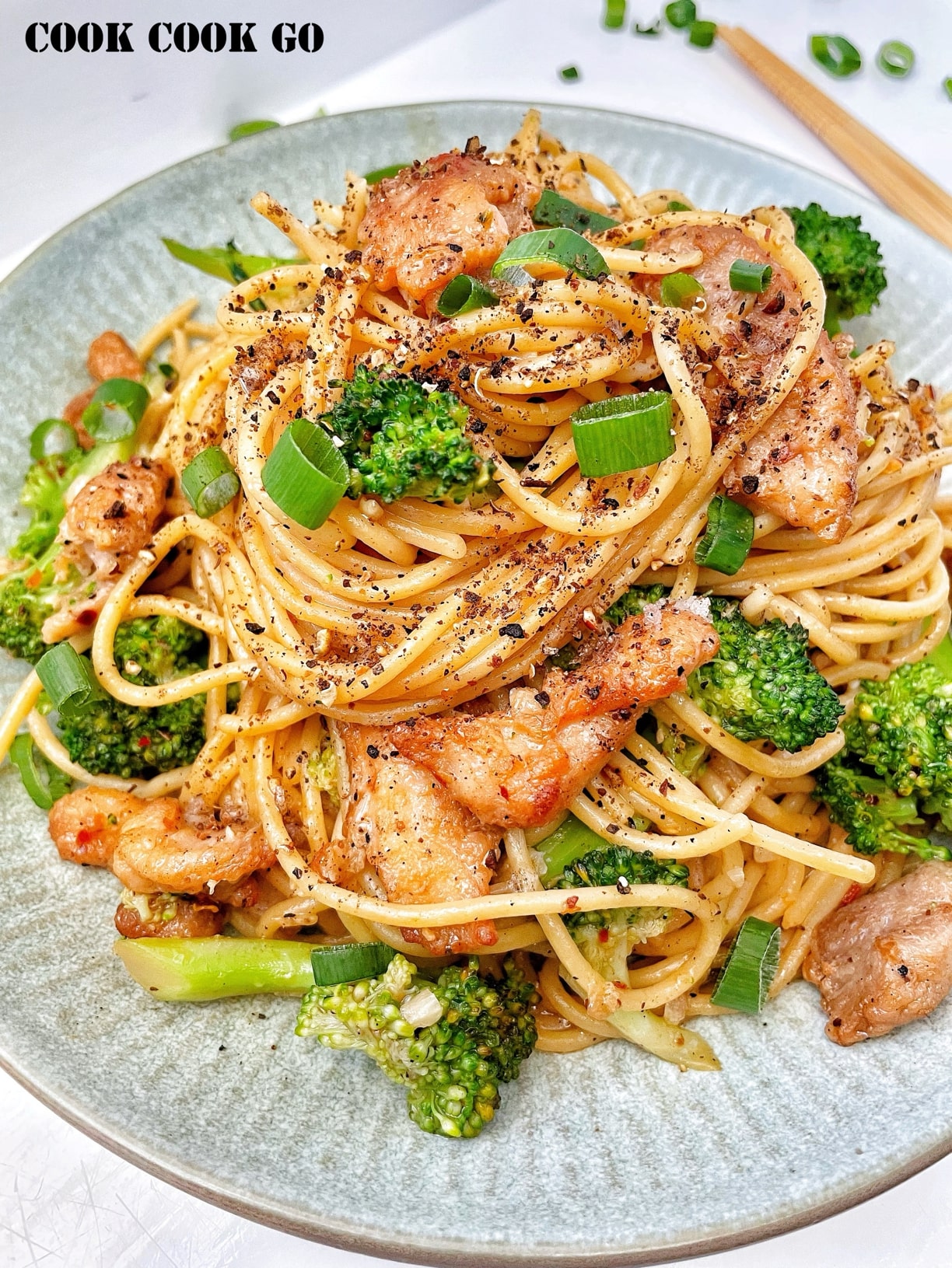 Sea Salt & Sichuan Pepper Chicken Broccoli Noodles
