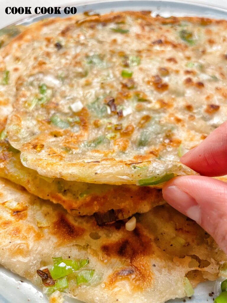 Chinese Scallion Roti Easy Flaky Chinese Scallion Pancakes - COOK COOK GO