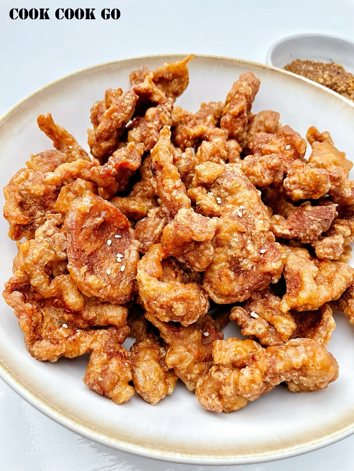 sichuan fried pork with dipping spice powder