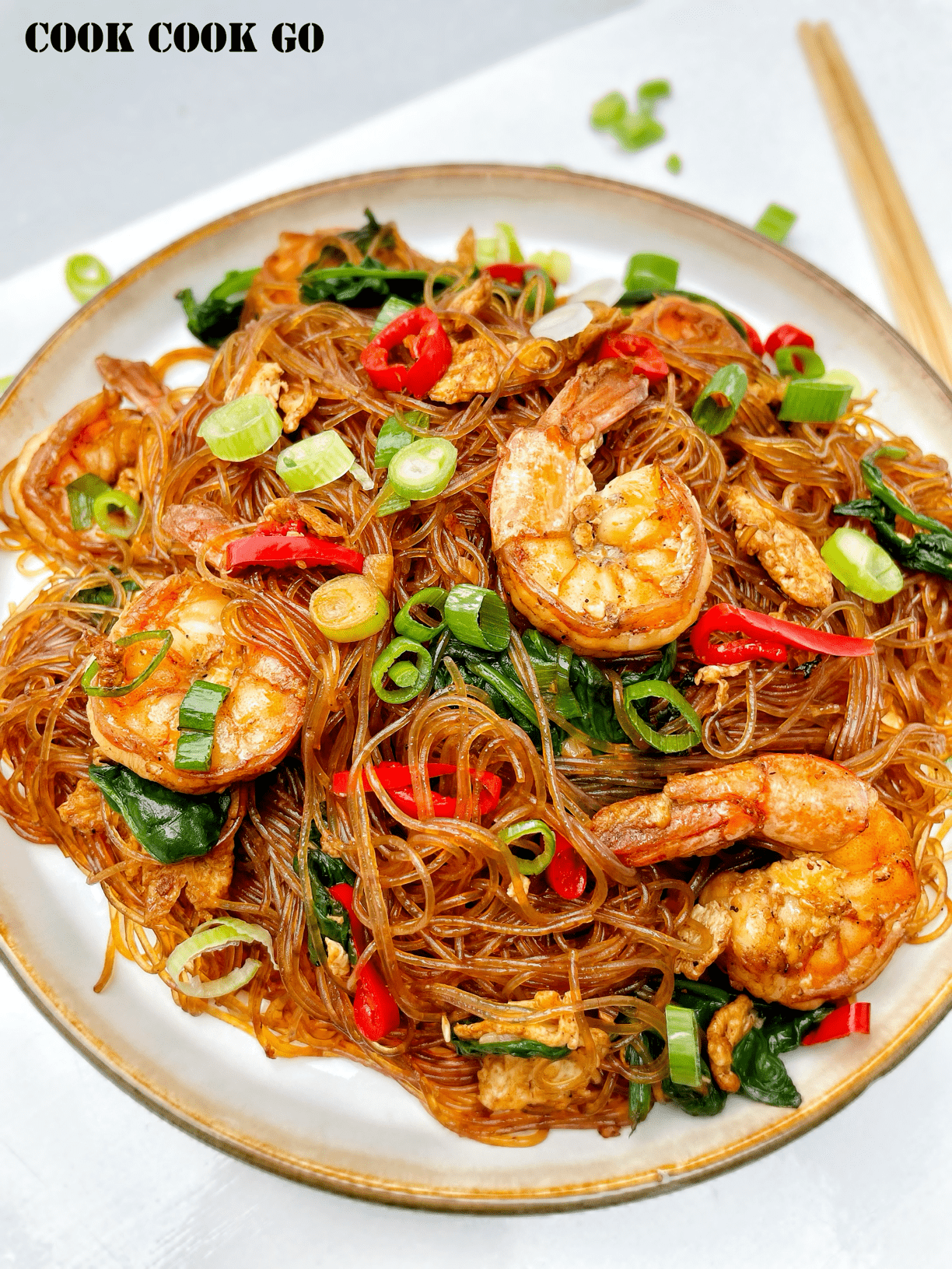 shrimp glass noodles stir fry with soy sauce