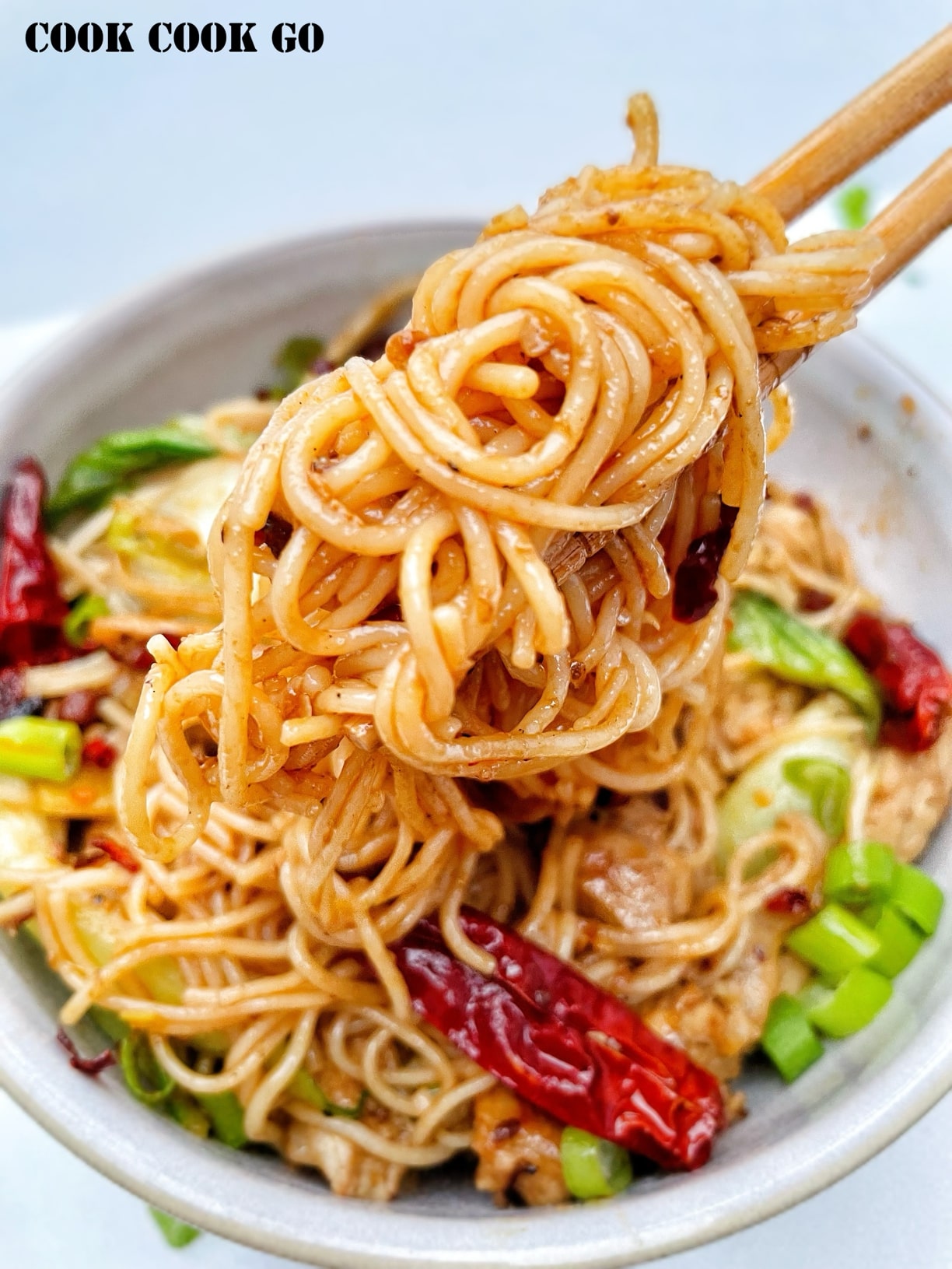 Sichuan chili pork noodles