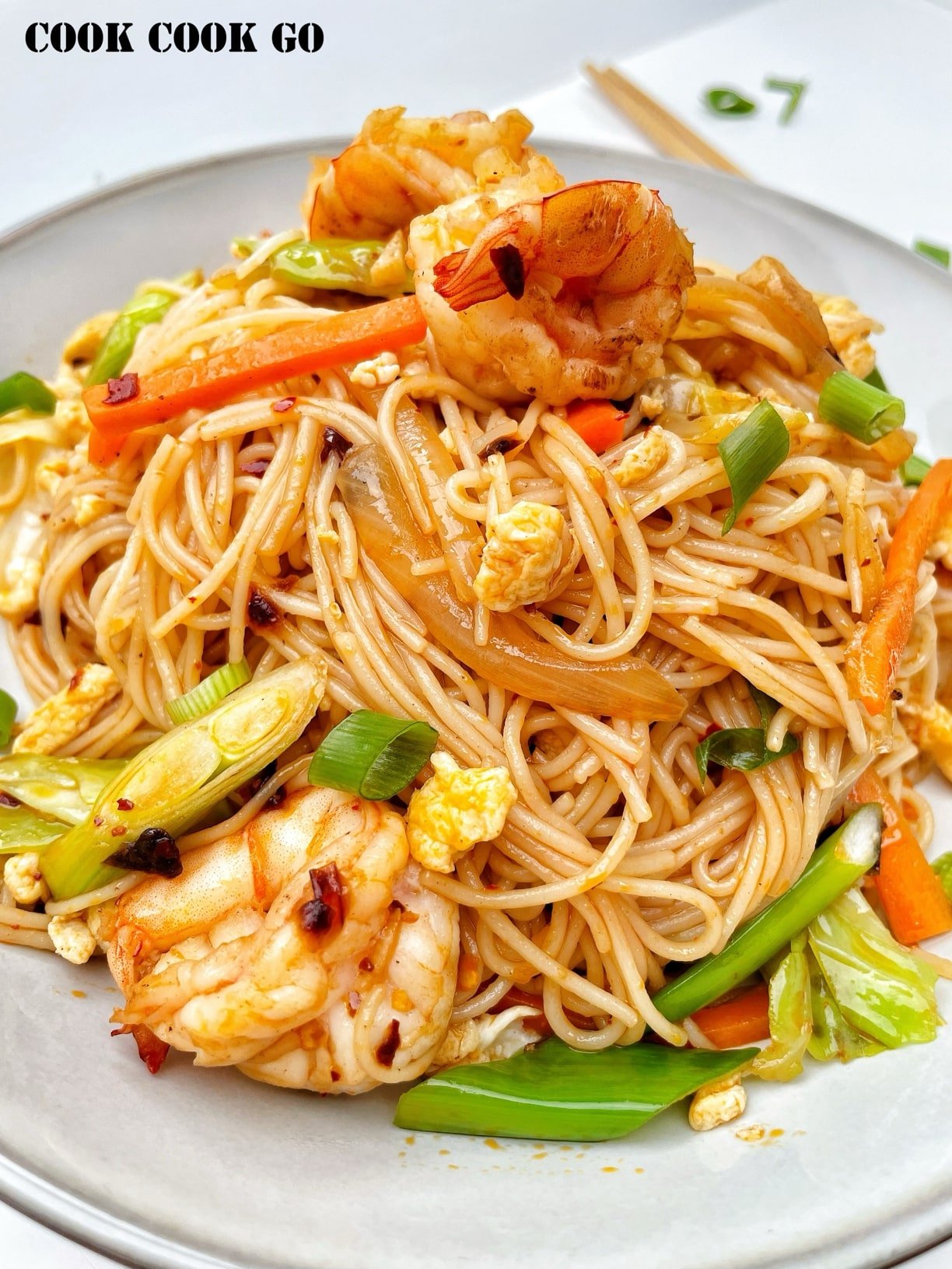 spicy shrimp stir fry rice noodles