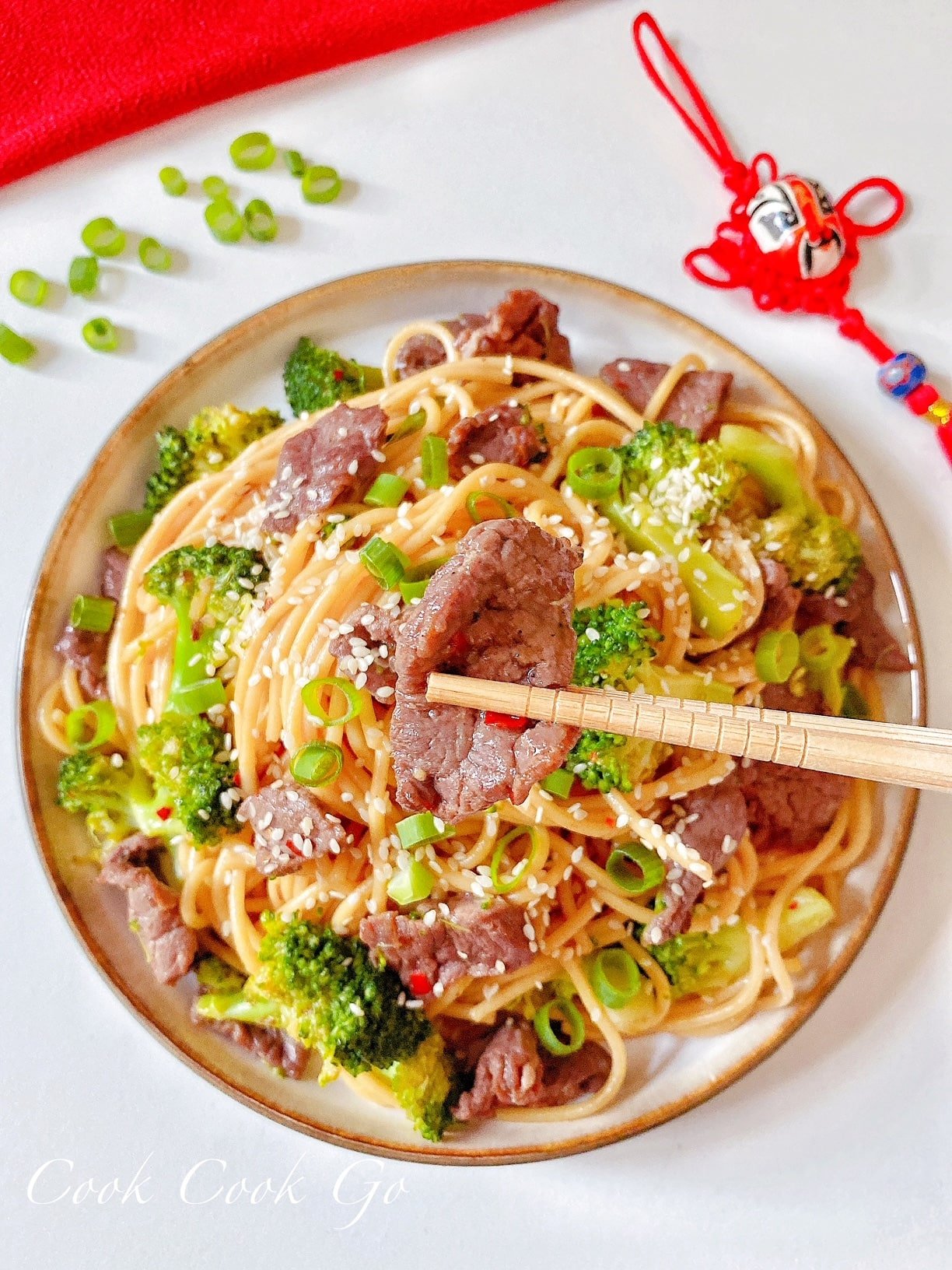 Beef Broccoli Lo Mein