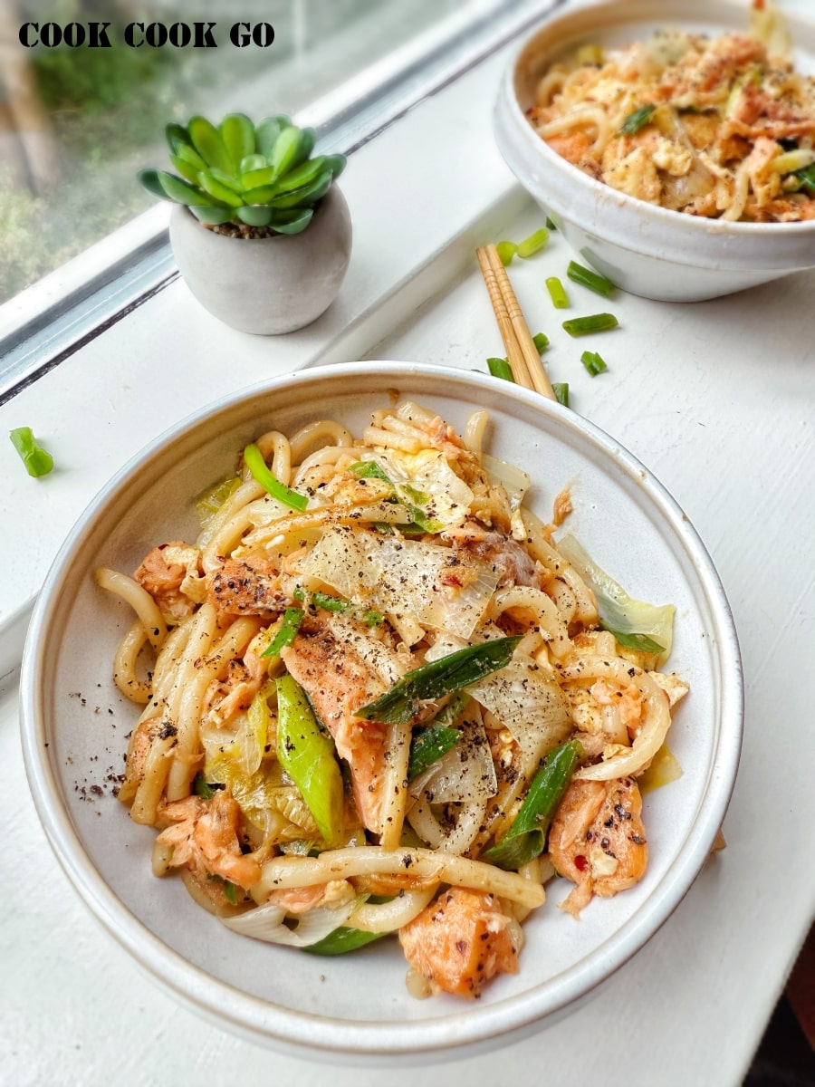 Salmon stir fry udon noodles