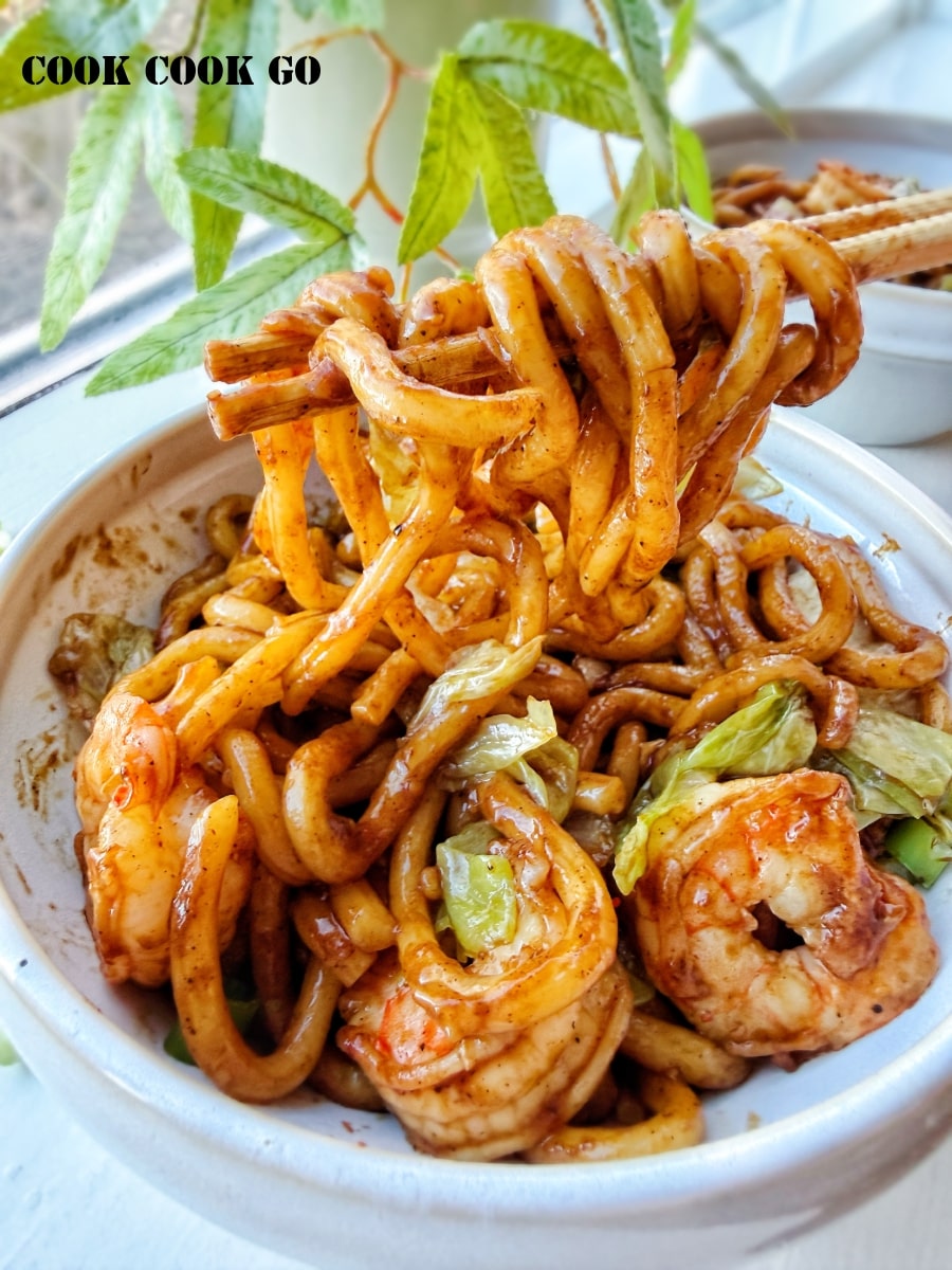 Black Pepper Shrimp Udon