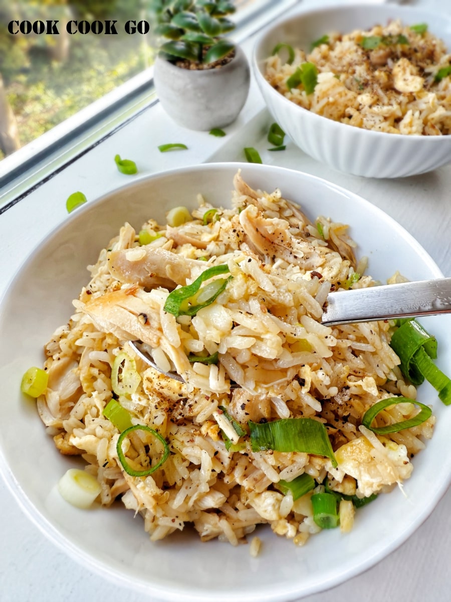 Chinese chicken fried rice with salt and pepper 