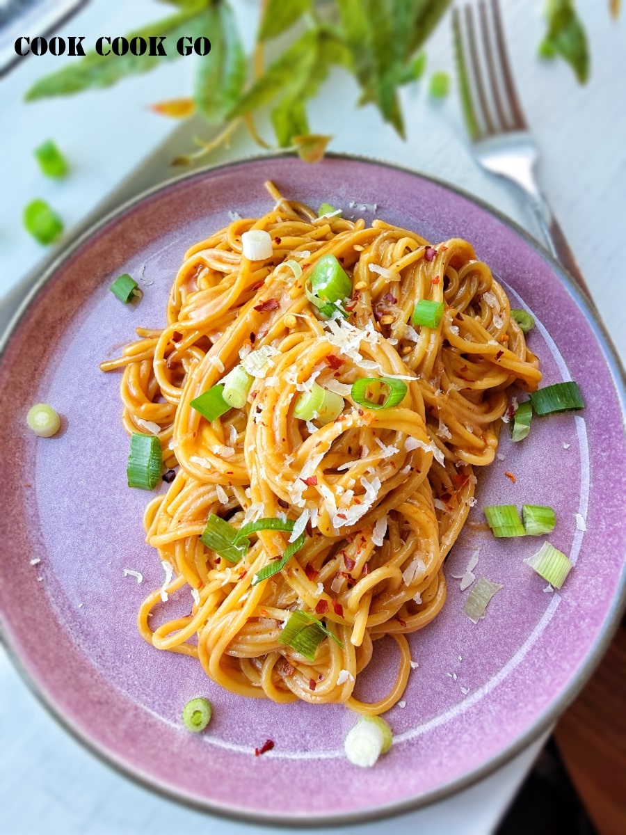 crispy chili oil spaghetti