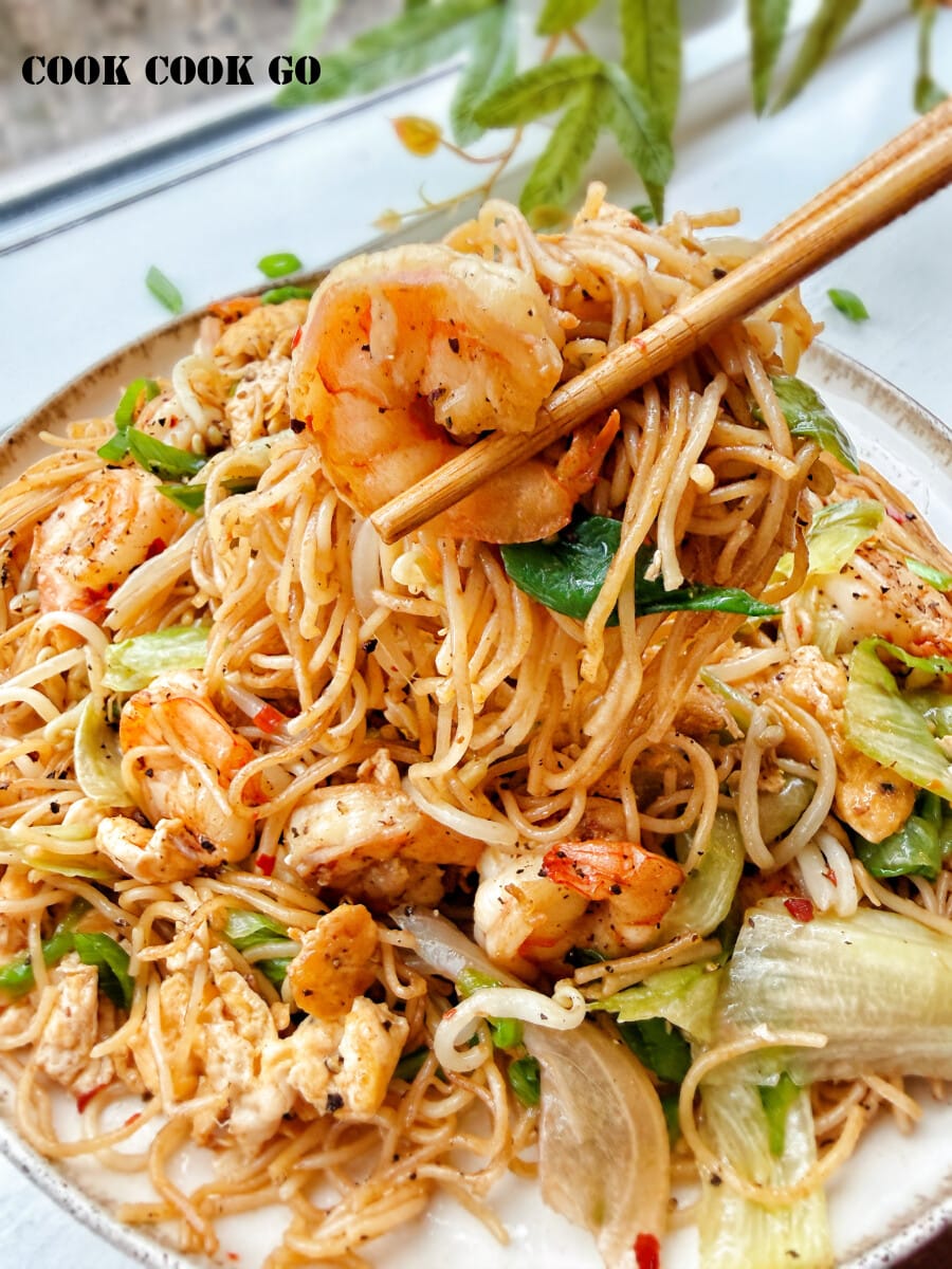 fried rice noodles Chinese recipe